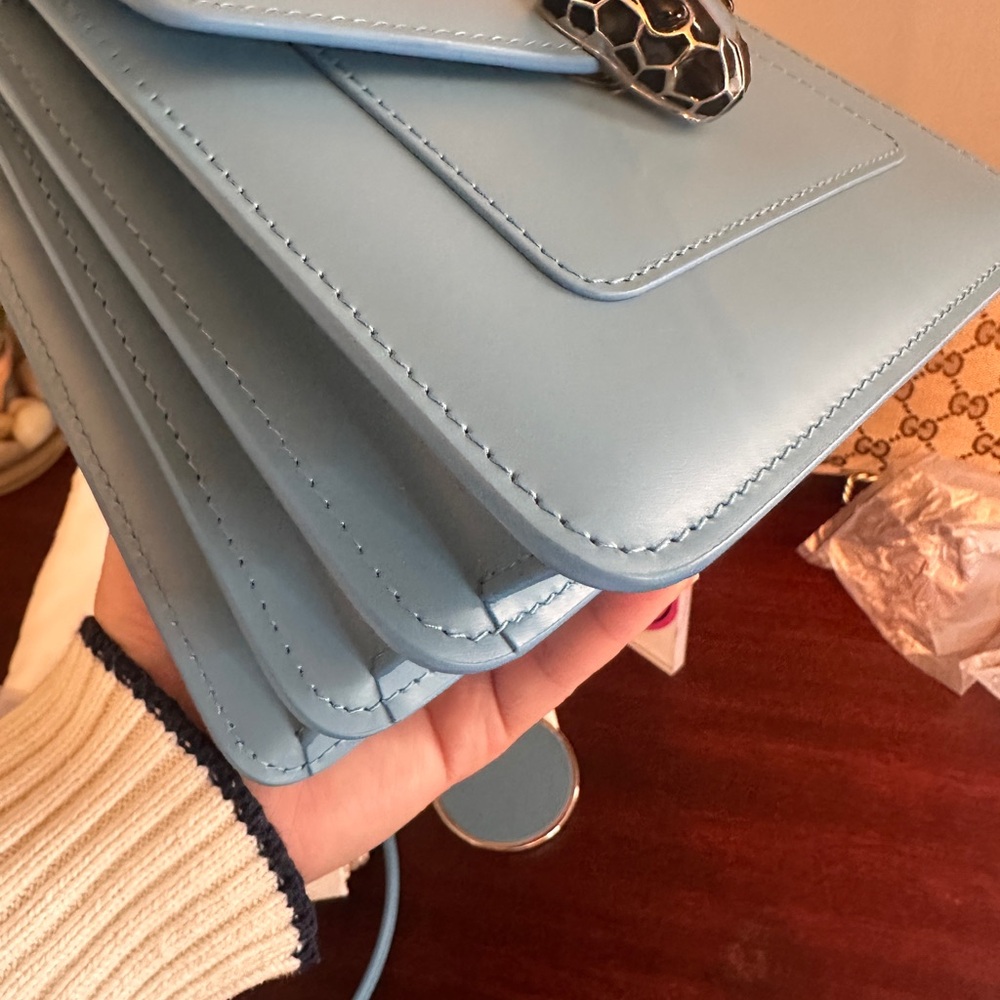 ❌SOLD❌Authentic Bvlgari Serpenti Forever Top Handle Bag – Turquoise Blue - Picture 6 of 12